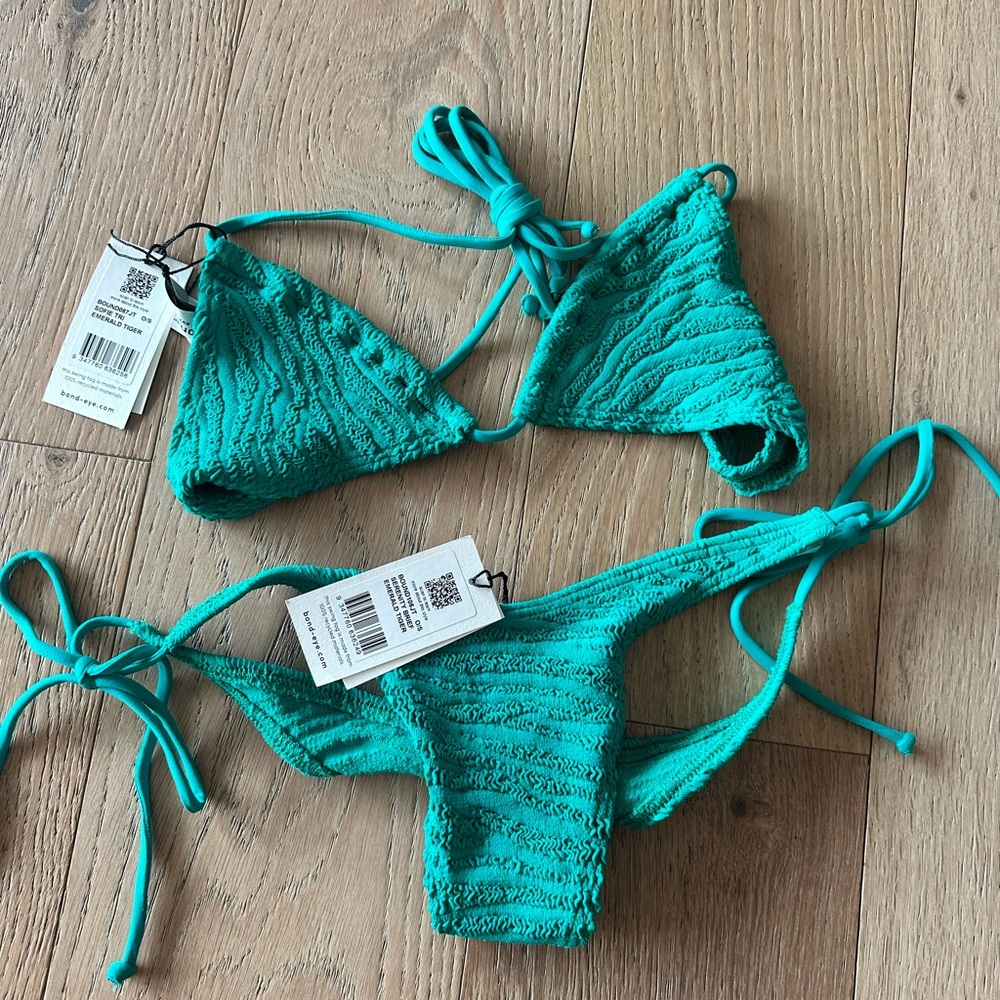 NWT Bond-eye sofie serenity set